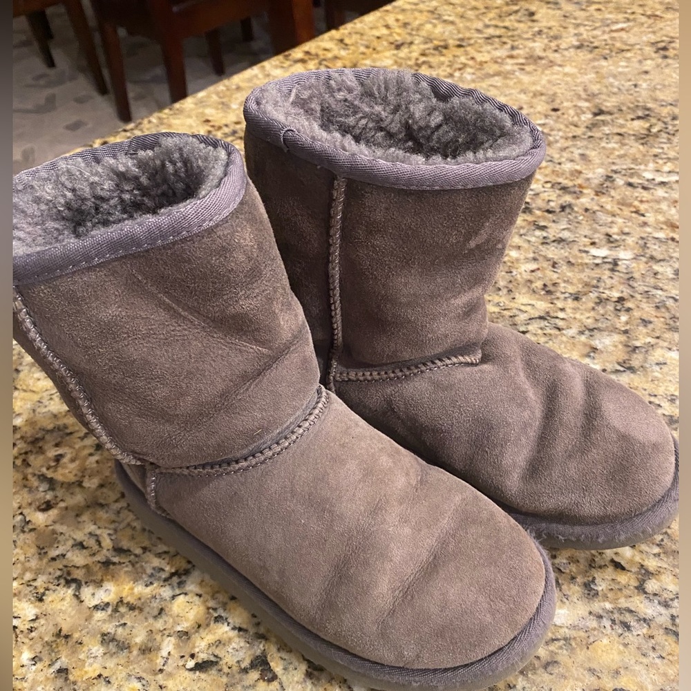 Girls Uggs